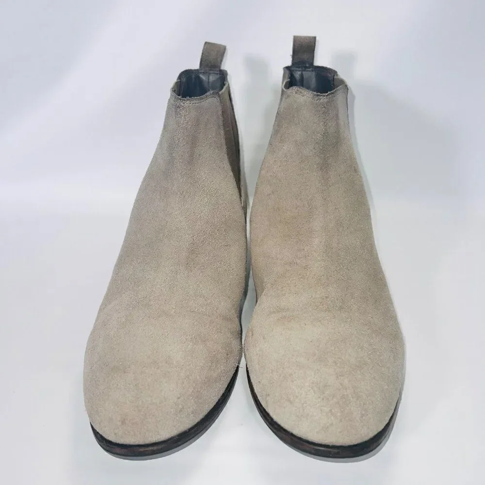 Urban‎ Outfitters UO Chelsea Suede Boots Beige Men's 10